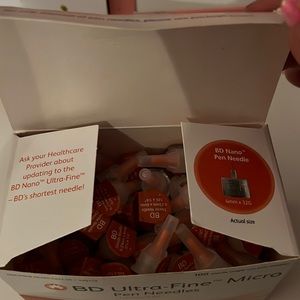 Open box has 102 micro 6mmx 32G